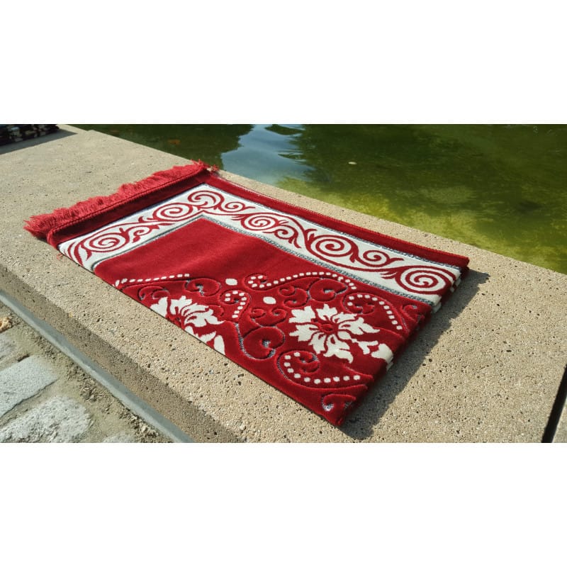 Tapis de Prière - motif fleurs - Fond Rouge Pourpre Sana Tapis de prière > Velours 3700495418300 Librairie Musulmane Al-imen